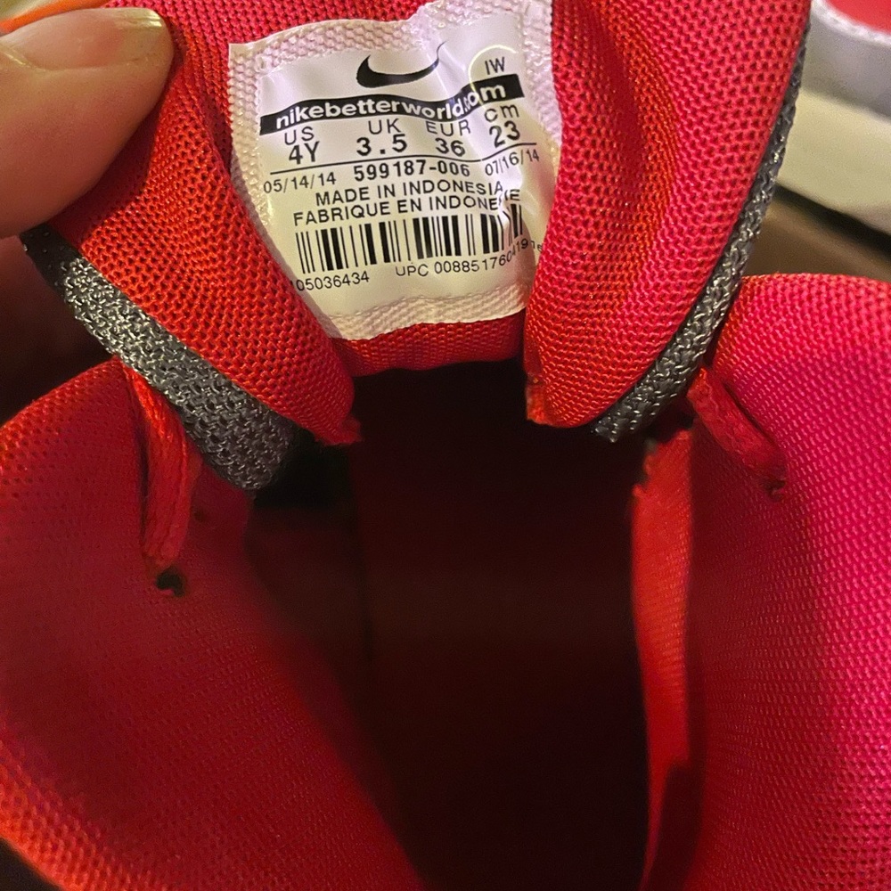 Boys Nike size 3 .